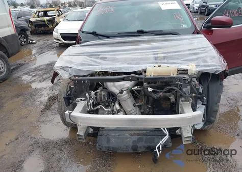 2019 Jeep Cherokee Latitude Plus 4X4 из США, поврежденный, VIN 1C4PJMLB1KD106016